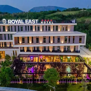 Royal East Hotel Tirana